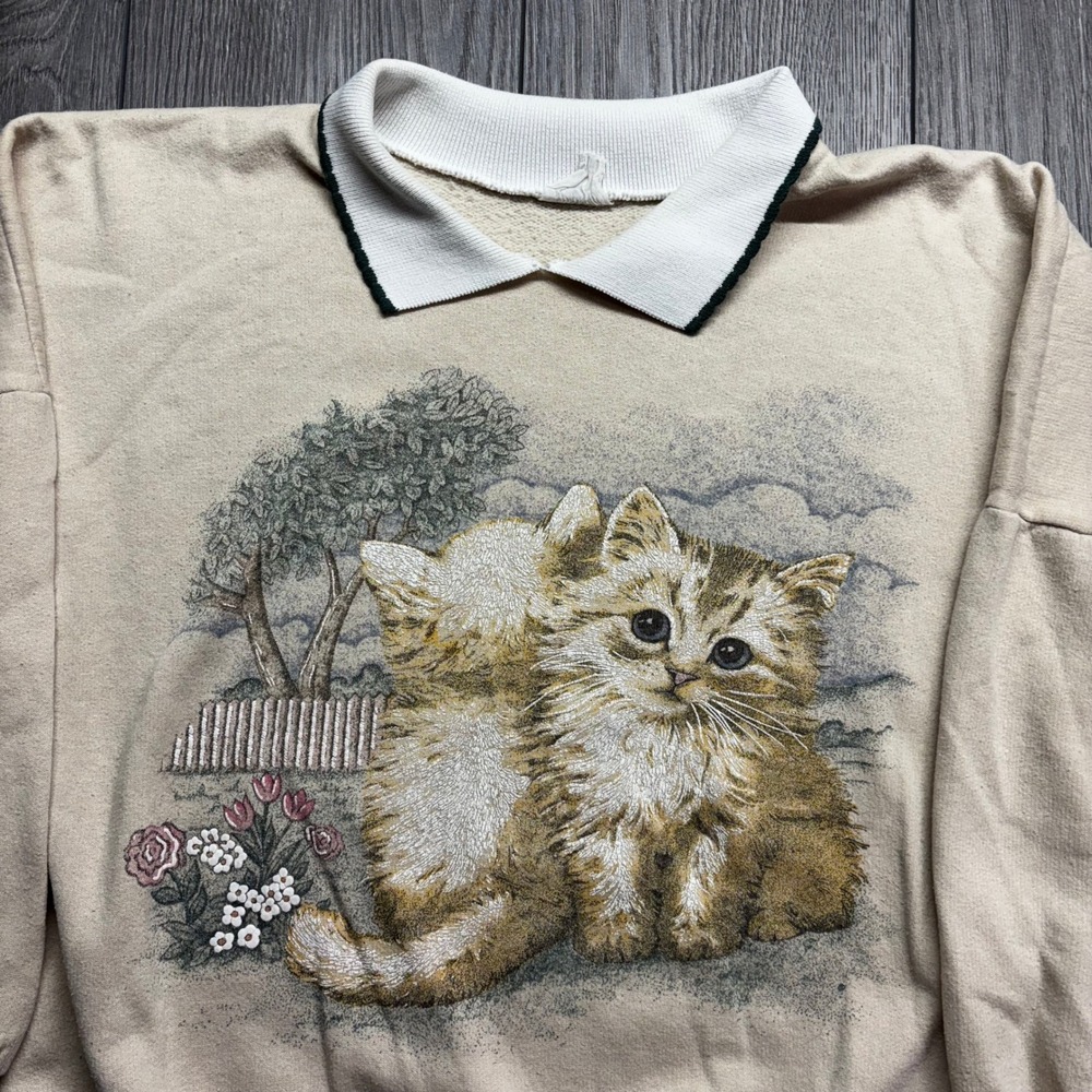 Vintage Kitten Cat Graphic Medium Collared Sweatshirt Beige Preppy Cottagecore - Picture 2 of 8
